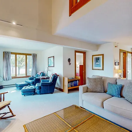 Villa Saltbox 12A